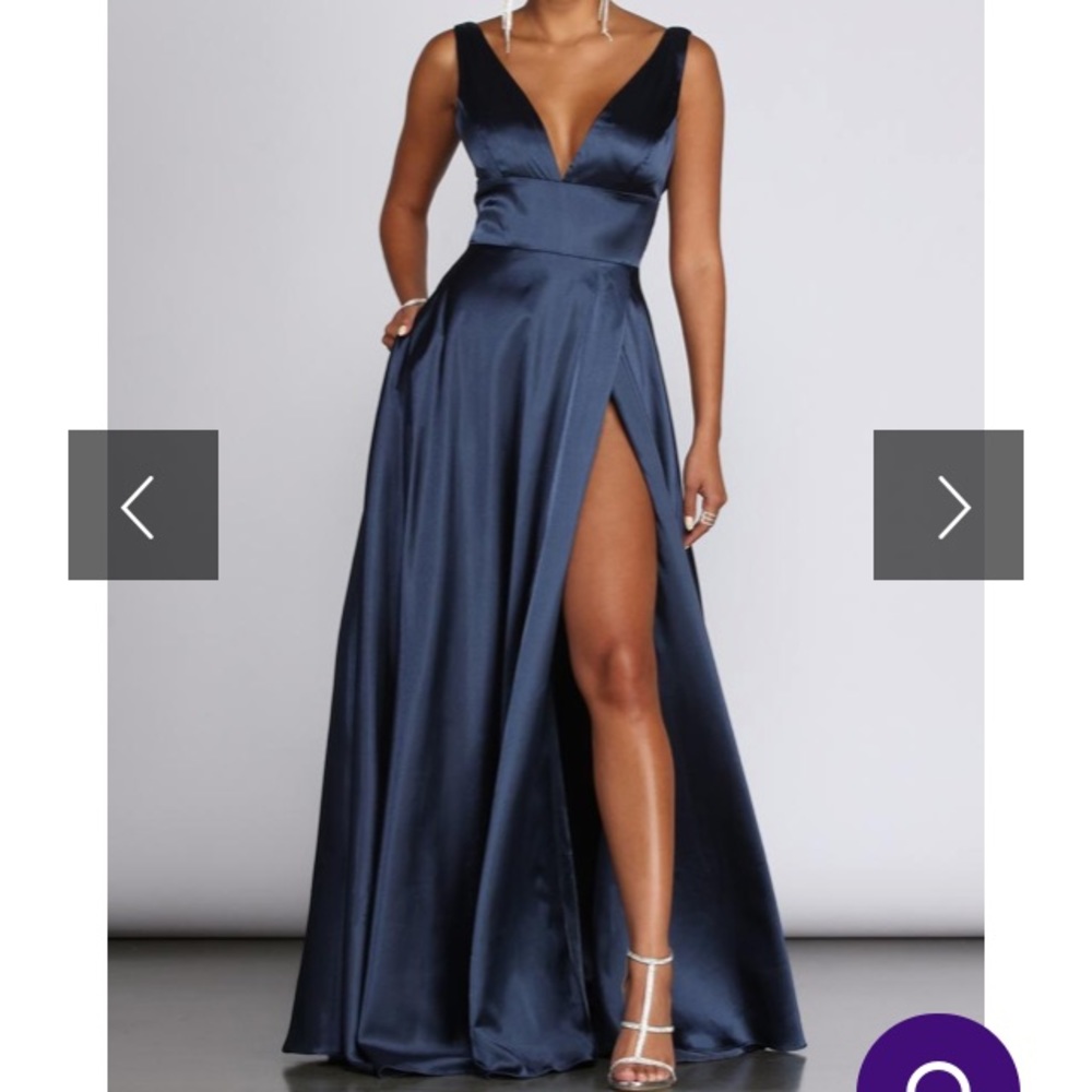 Windsor Navy Blue Prom/Formal Dress